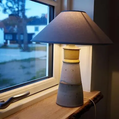 Luksus I Lonstrup, Med Kunsten I Hovedfokus M